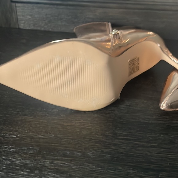 Metallic boots - Picture 2 of 3